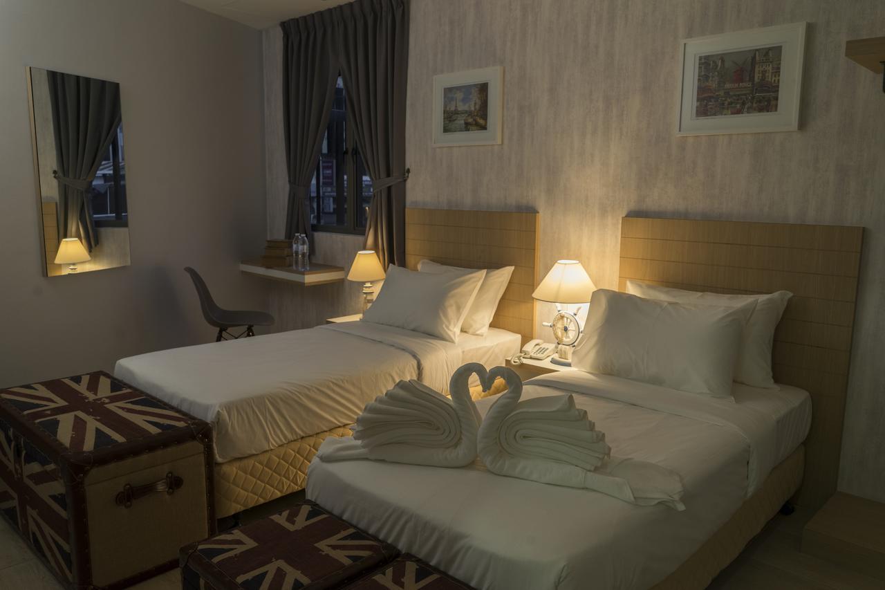 Lighthouse Hotel & Shortstay @ Damansara Uptown Петалинг-Джая Экстерьер фото