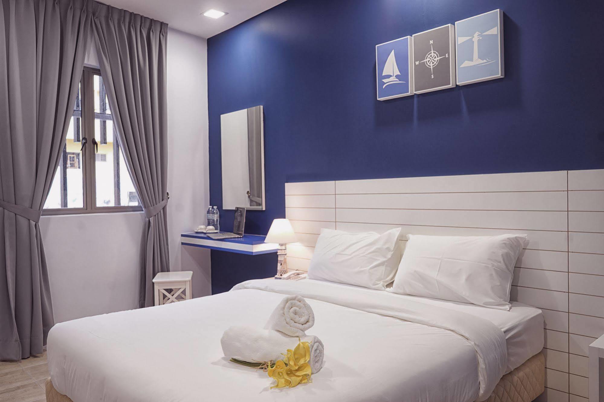 Lighthouse Hotel & Shortstay @ Damansara Uptown Петалинг-Джая Экстерьер фото