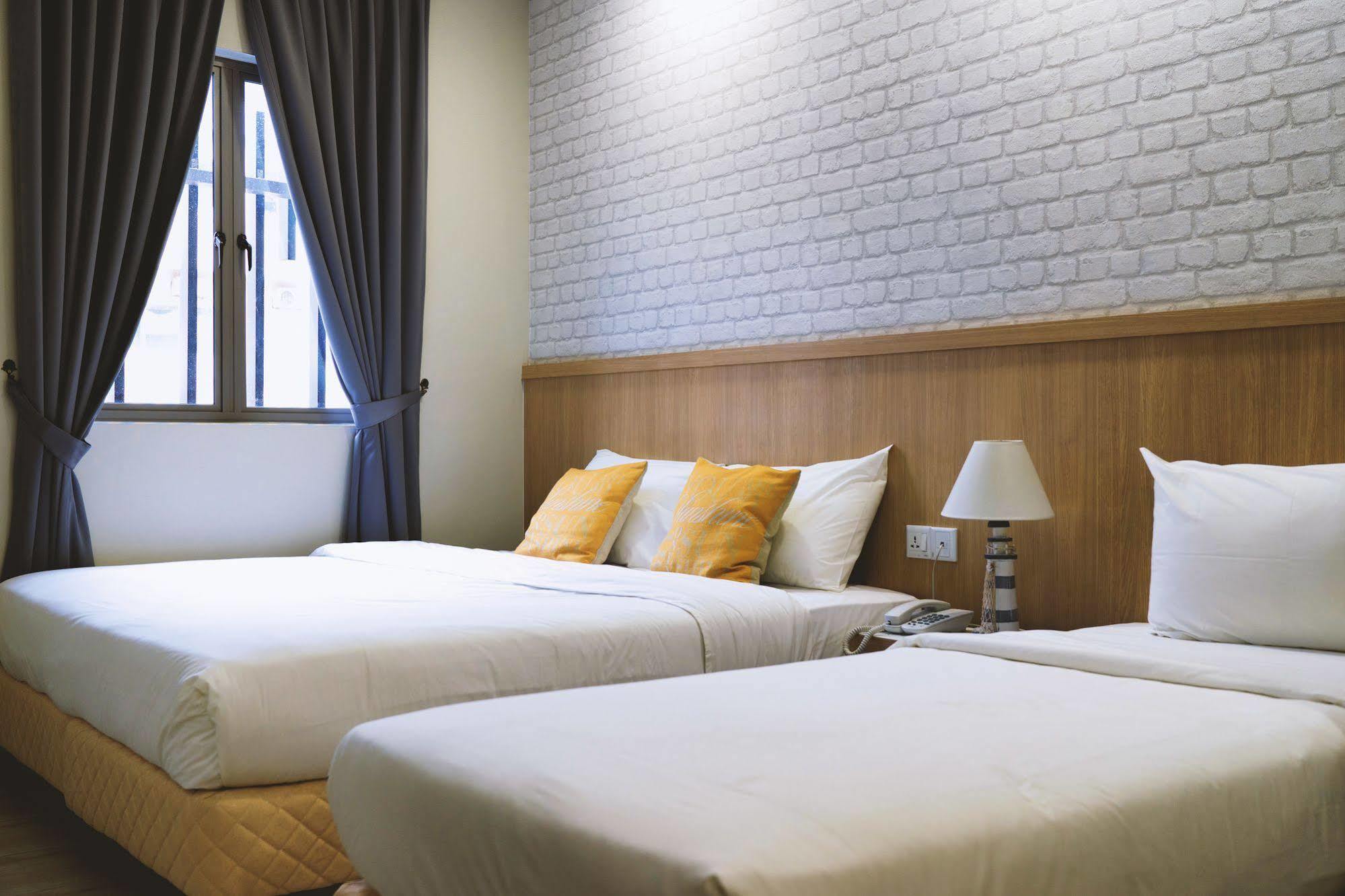 Lighthouse Hotel & Shortstay @ Damansara Uptown Петалинг-Джая Экстерьер фото