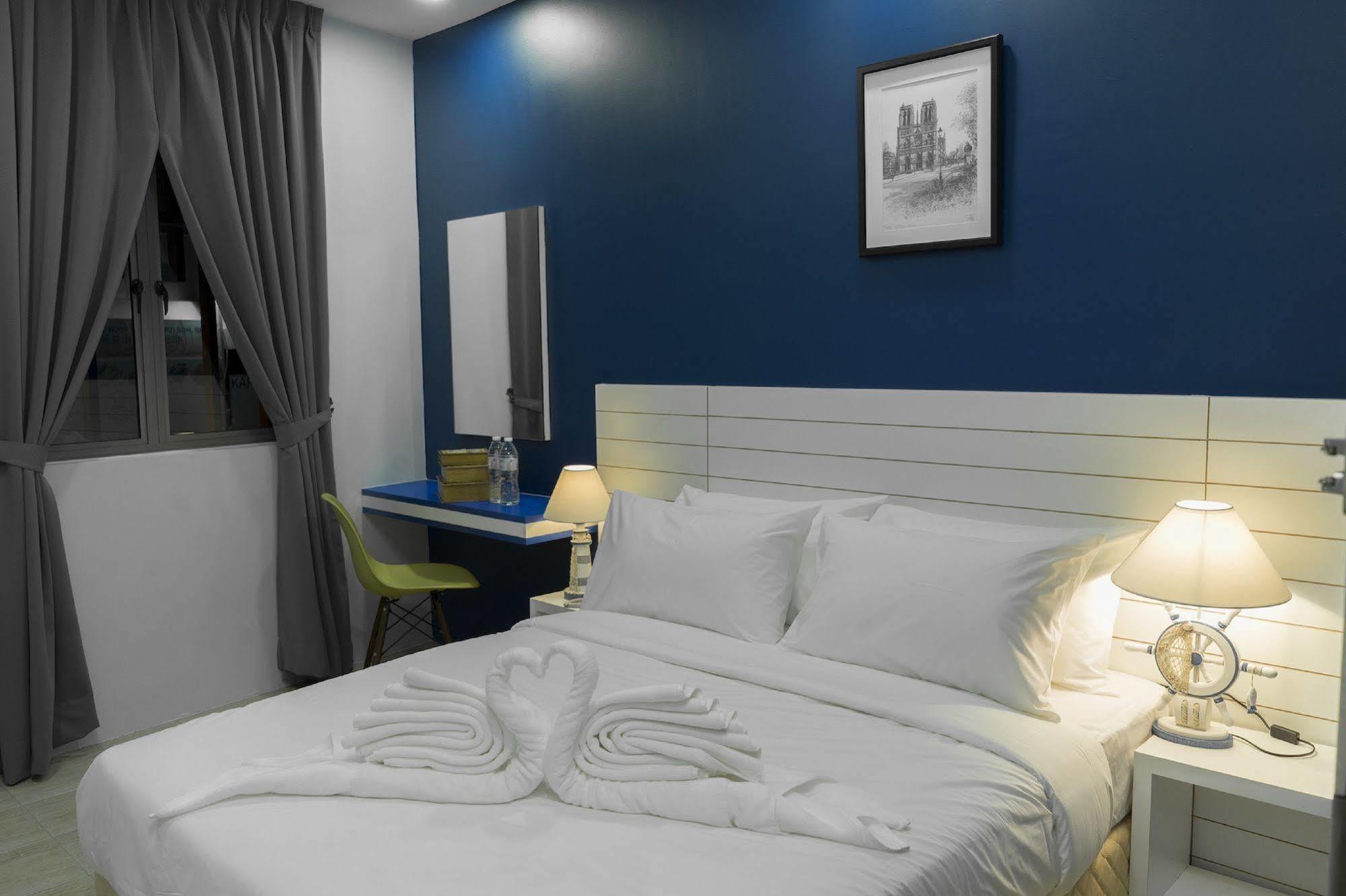 Lighthouse Hotel & Shortstay @ Damansara Uptown Петалинг-Джая Экстерьер фото